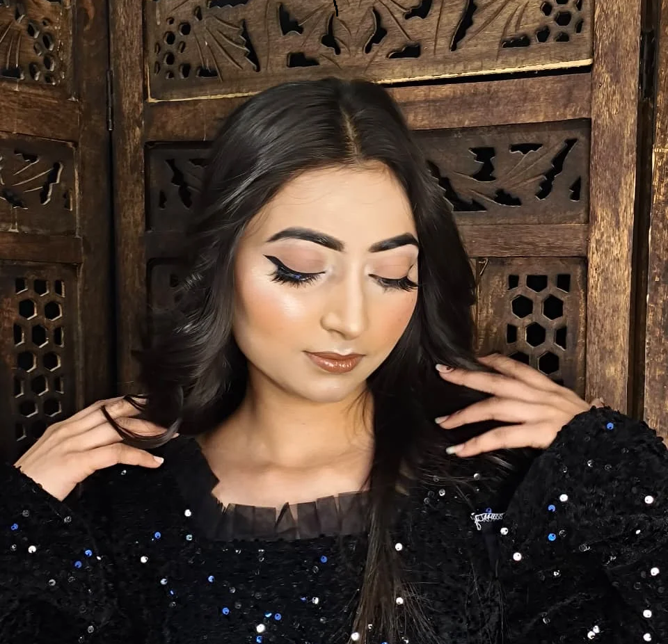 makeup studio & academy in Delhi